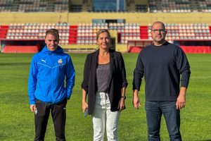 Lee más sobre el artículo La Fundació Futbol Base Reus rep el suport de la Fundació “la Caixa” per donar suport a l’equip“Reus Genuine”