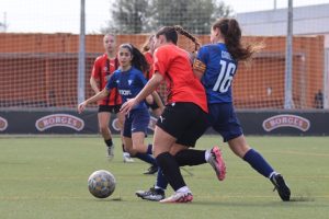 Lee más sobre el artículo CRÒNICA JUVENIL A FEMENÍ | Les noies ho donen tot, però no és suficient (0-3)